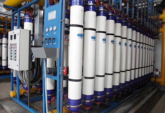 Dobra cena. SS304 / PVC Ultrafiltracja System wody pitnej dla zastosowań przemysłowych w Internecie